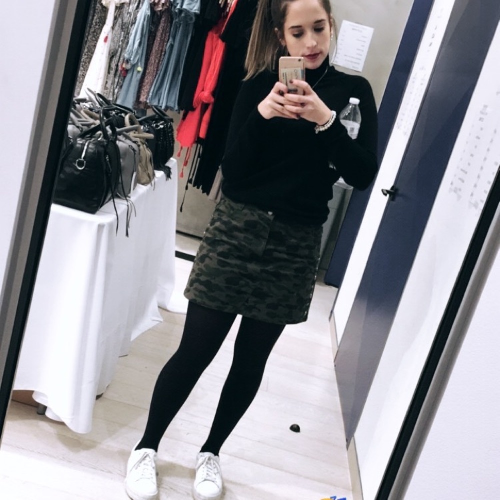 Camo skirt with studs